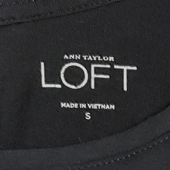 LOFT Flowy Layered Ruffle Shell Tank - Picture 4 of 8